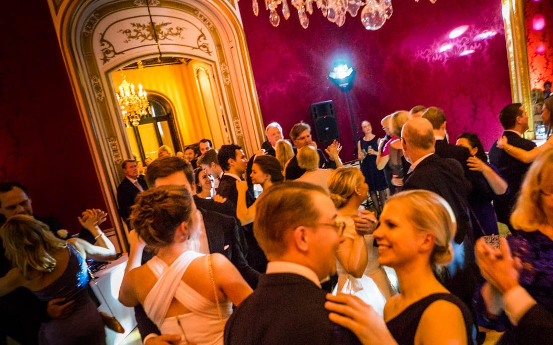 dj-mariage-salons-france-ameriques Soirée DJ aux Salons France-Amériques