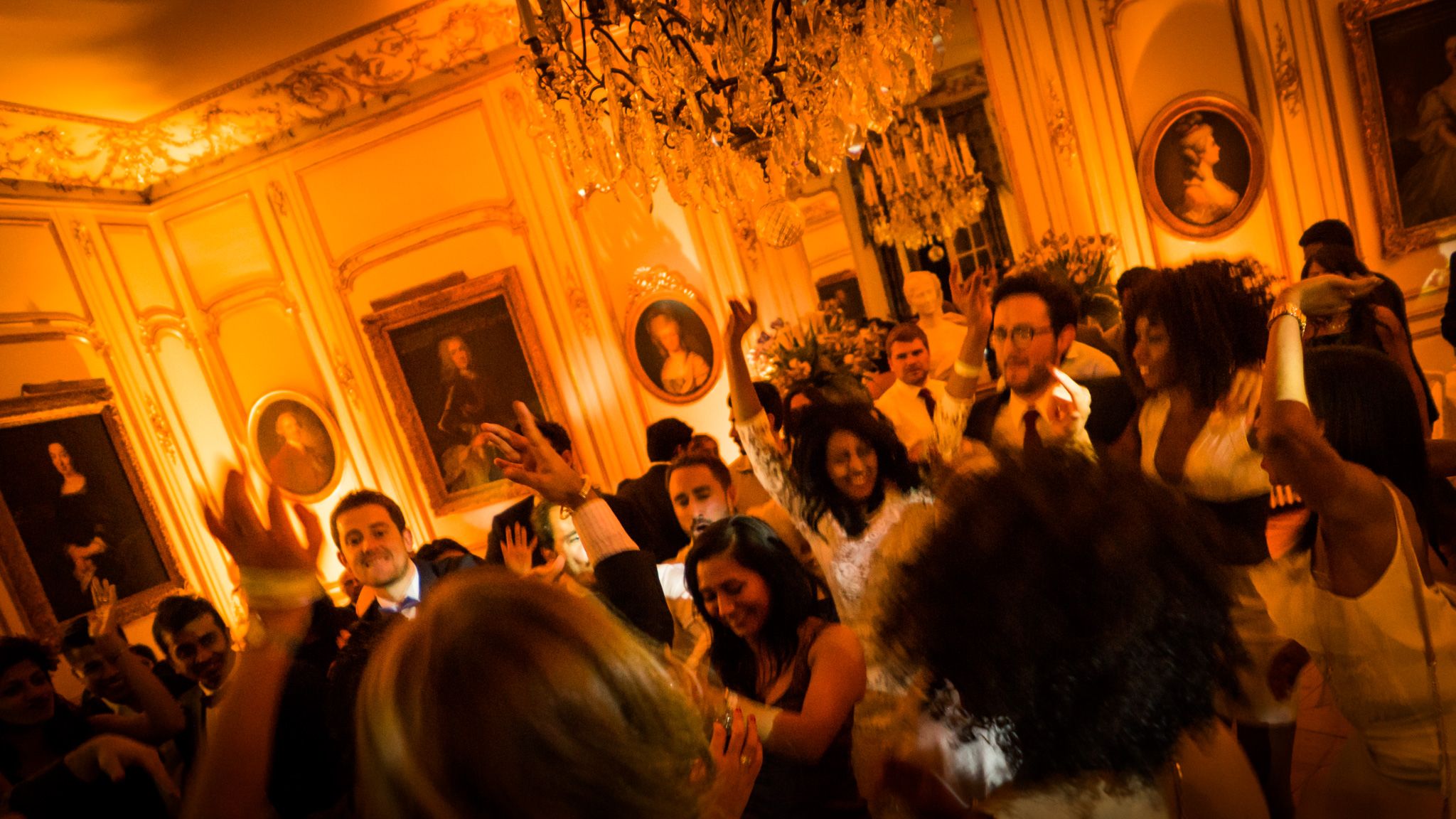 Soirée DJ de mariage au Chateau de Breteuil Soirée de Mariage